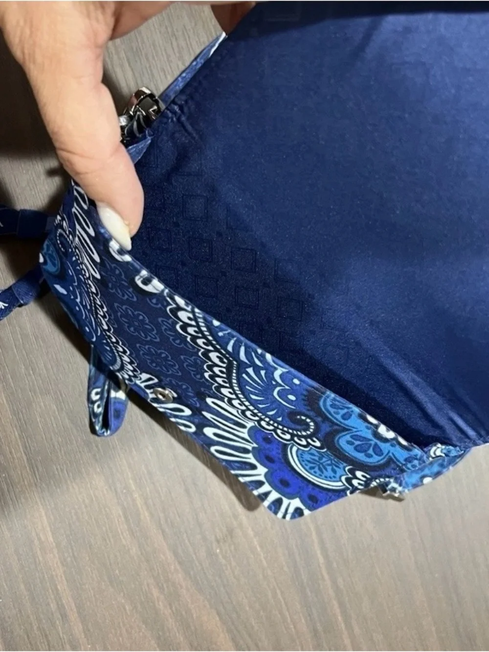 Vera Bradley Blue Floral Quilted Crossbody Wallet